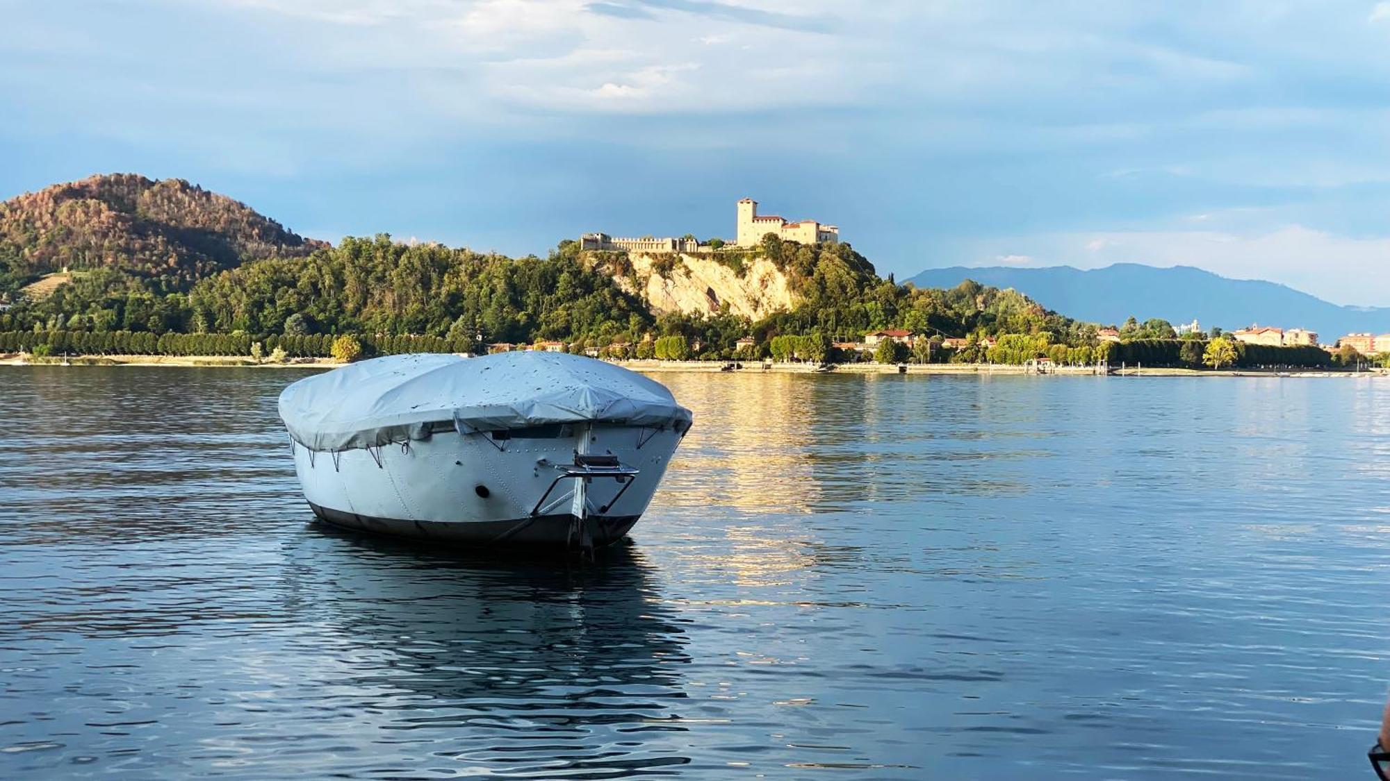 Fwl Italian Romance On The Lake Arona Buitenkant foto